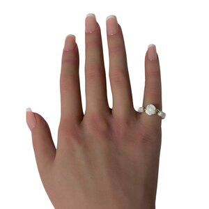 White Pearl Shell Flower Gemstone Beads Stretch Ring with 14K Gold Bead